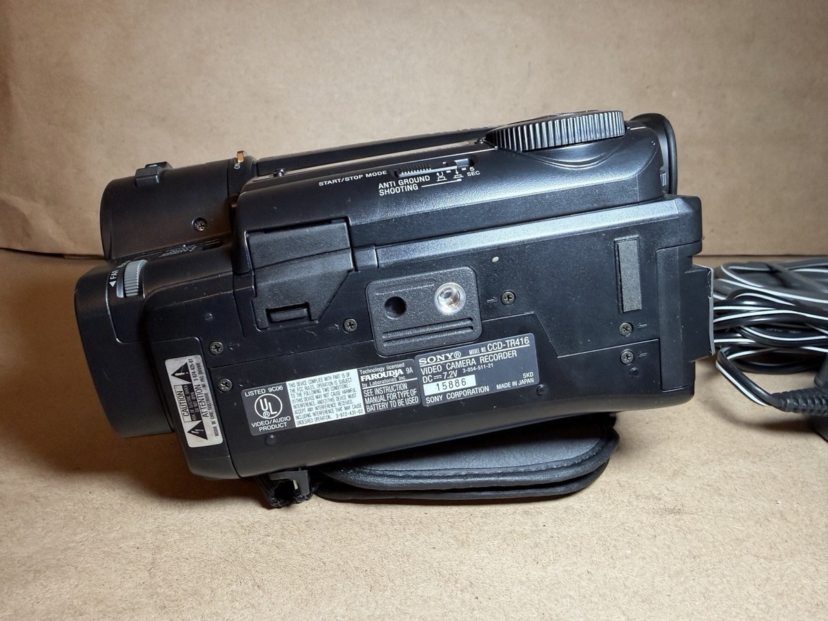 Sony Handycam NighShot CCD-TR416 Video 8 XR Camcorder 180x Digital