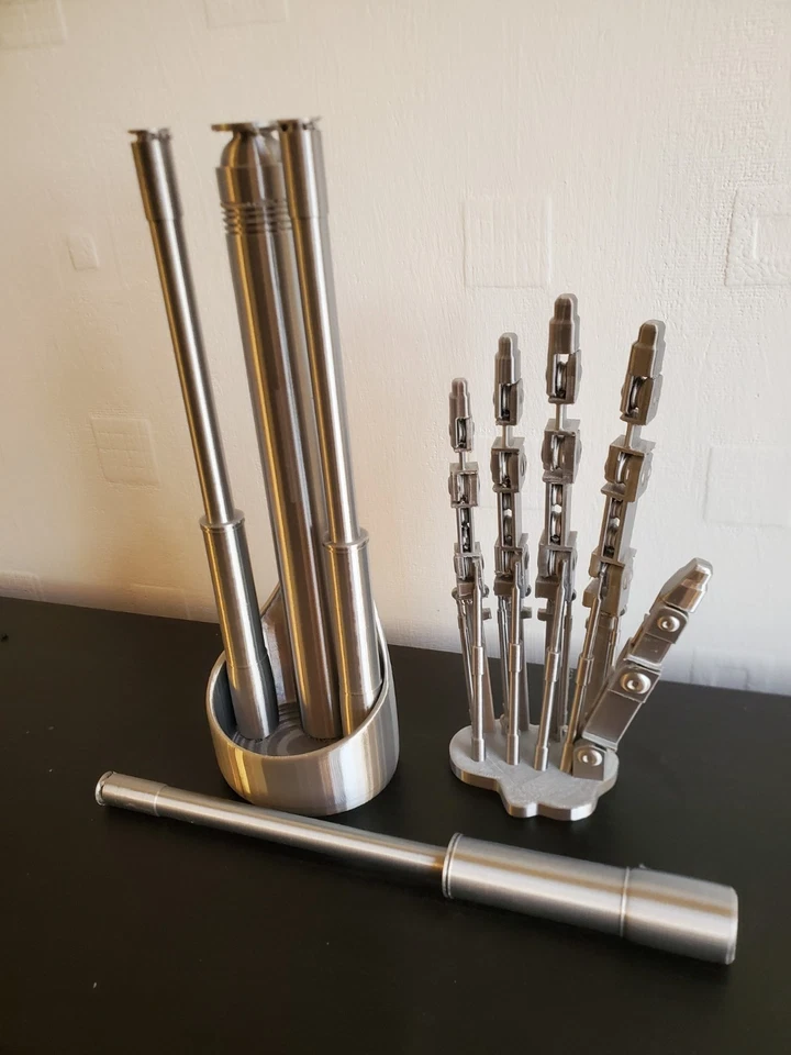 Terminator Arm T-800 3D Printed Movie Prop Replica Model Metallic Finish - Image 4 of 4