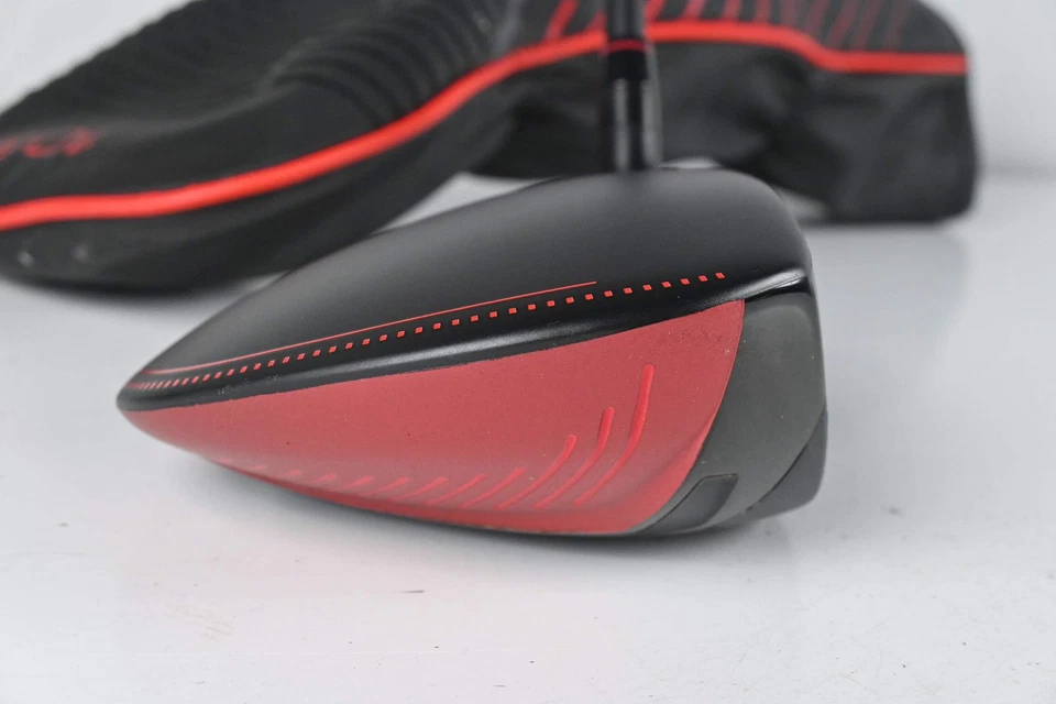 MacGregor V-MAX Speed Driver / 10.5 Degree / Regular Flex MacGregor V-MAX Shaft - Image 3 of 4