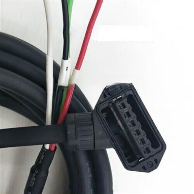 Yaskawa servo power cable JZSP-C7M30G-15-E JZSP-C7M30G-20-E JZSP-C7M30G-30-E