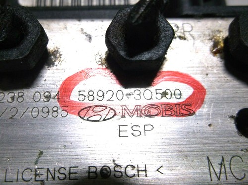 11-12-13 HYUNDAI SONATA/ 2.4L/ A.B.S/ ANTI-LOCK BRAKE PUMP/ MODULE/ASSEMBLY - Picture 2 of 5