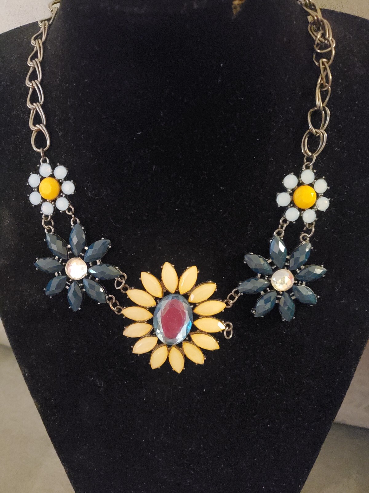Cookie Lee Statement Rhinestone Daisy Necklace Bl… - image 1