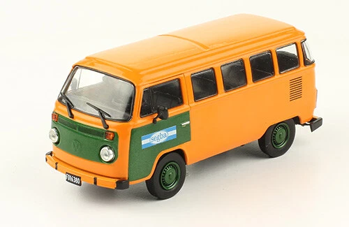 Vw kombi cheap diecast model