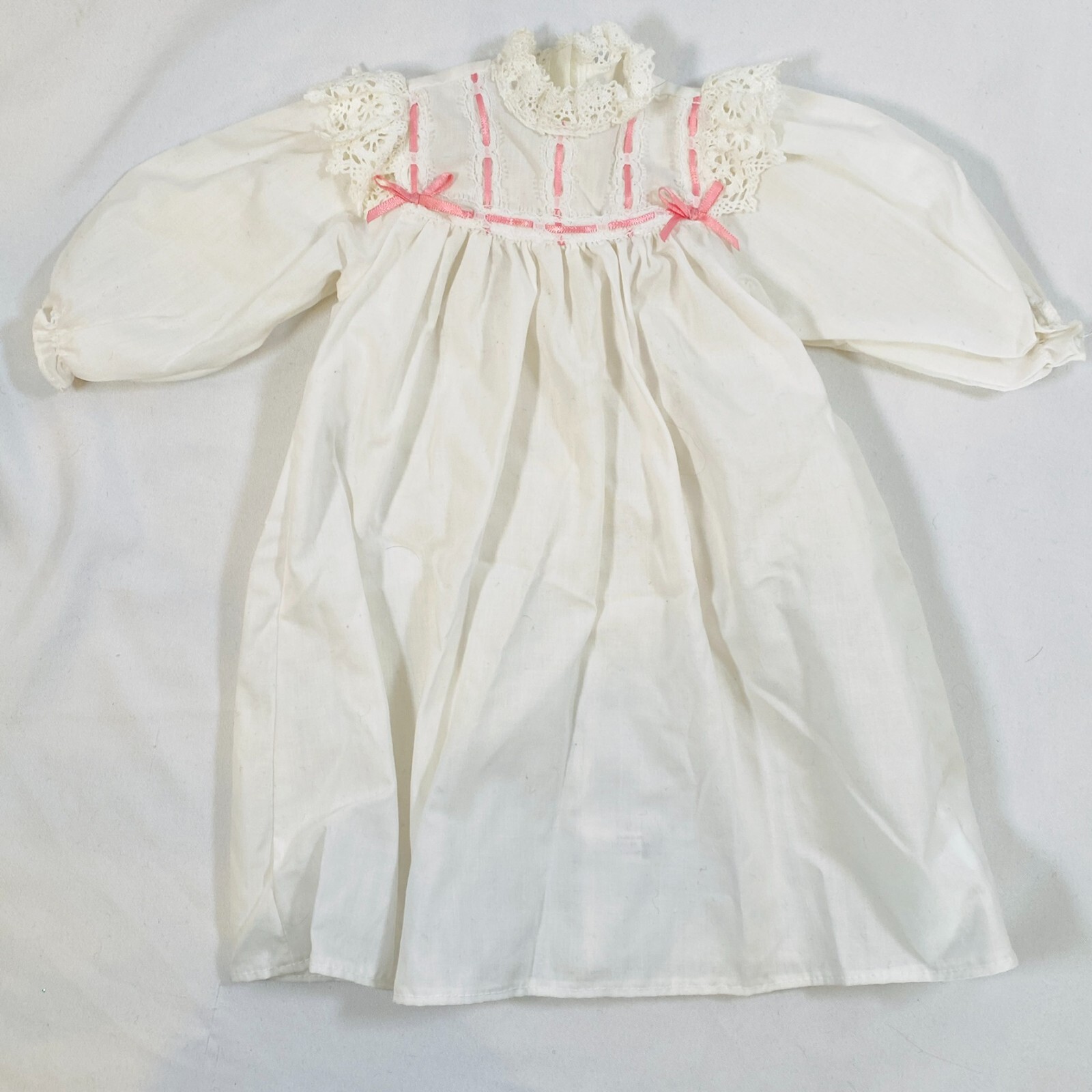 18 Inch American Girl Doll 1995 PC Samantha White Lace Nightgown PJ Set