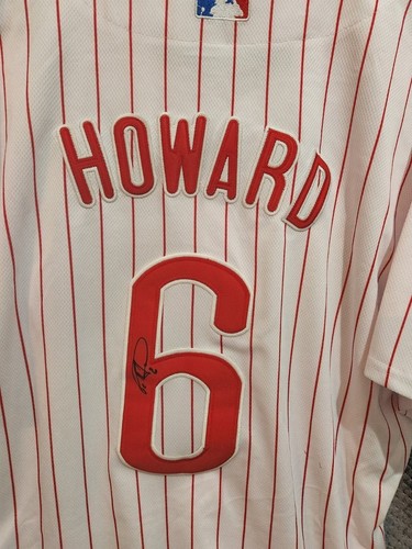 RYAN HOWARD Autographed PHILLIES Jersey, Bat, Ball set. All 3 autographed - Picture 3 of 6