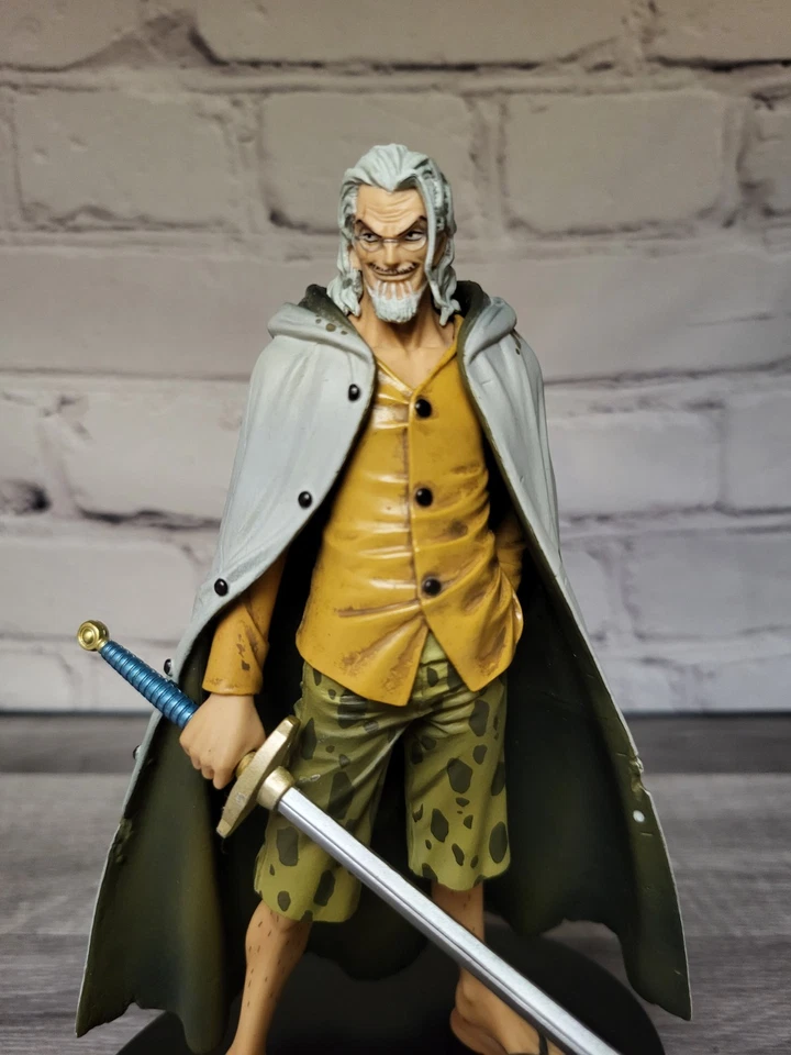 Figura Rayleigh Plateada Serie Mini Estatua Banpresto One Piece *Sin Caja* Foto 2 de 4