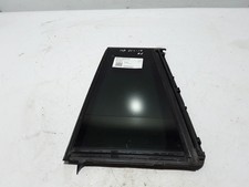 Mercedes-Benz GLS X166 2017 Links Dreiecksfenster Dreiecksscheibe Tür hinten Mercedes-Benz GLS X166 2017 Links Dreiecksfenster Dreiecksscheibe Tür hinten