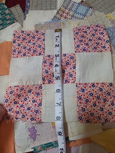 Vintage Flour Feed Sack 9 Patch Quilt Blocks Lot of 51 Squares Read Description - Bild 14 von 22
