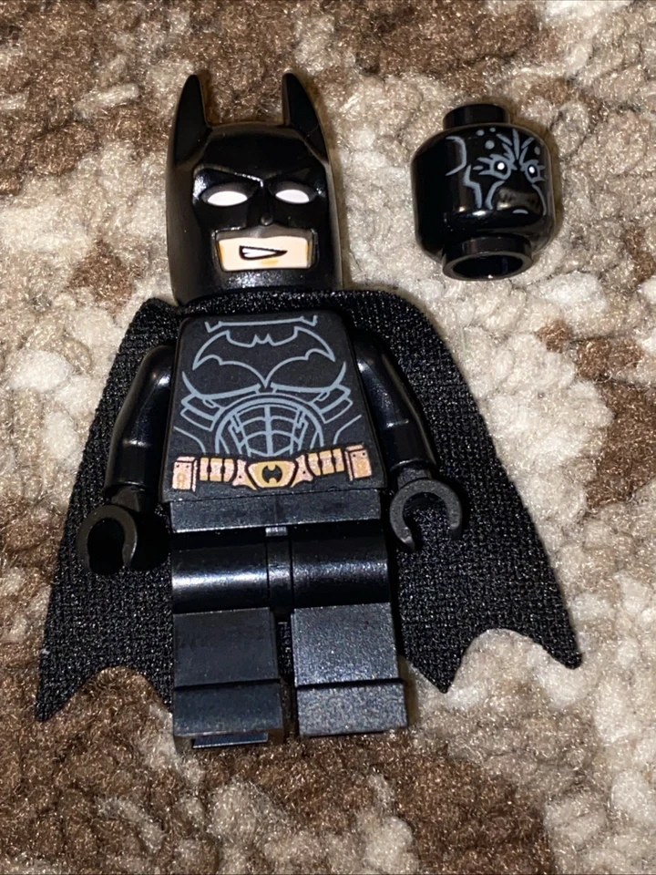 LEGO Nightmare Batman Minifigure SH0781 DC Super Heroes 76239 Exclusive 2021 - Image 1 of 1