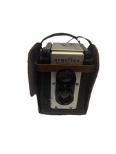 Vintage Argus ARGOFLEX Camera Untested With torn Leather Cover