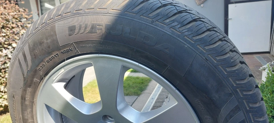 Alwetterreifen Volvo Auf Alufelge - Bild 4 von 4