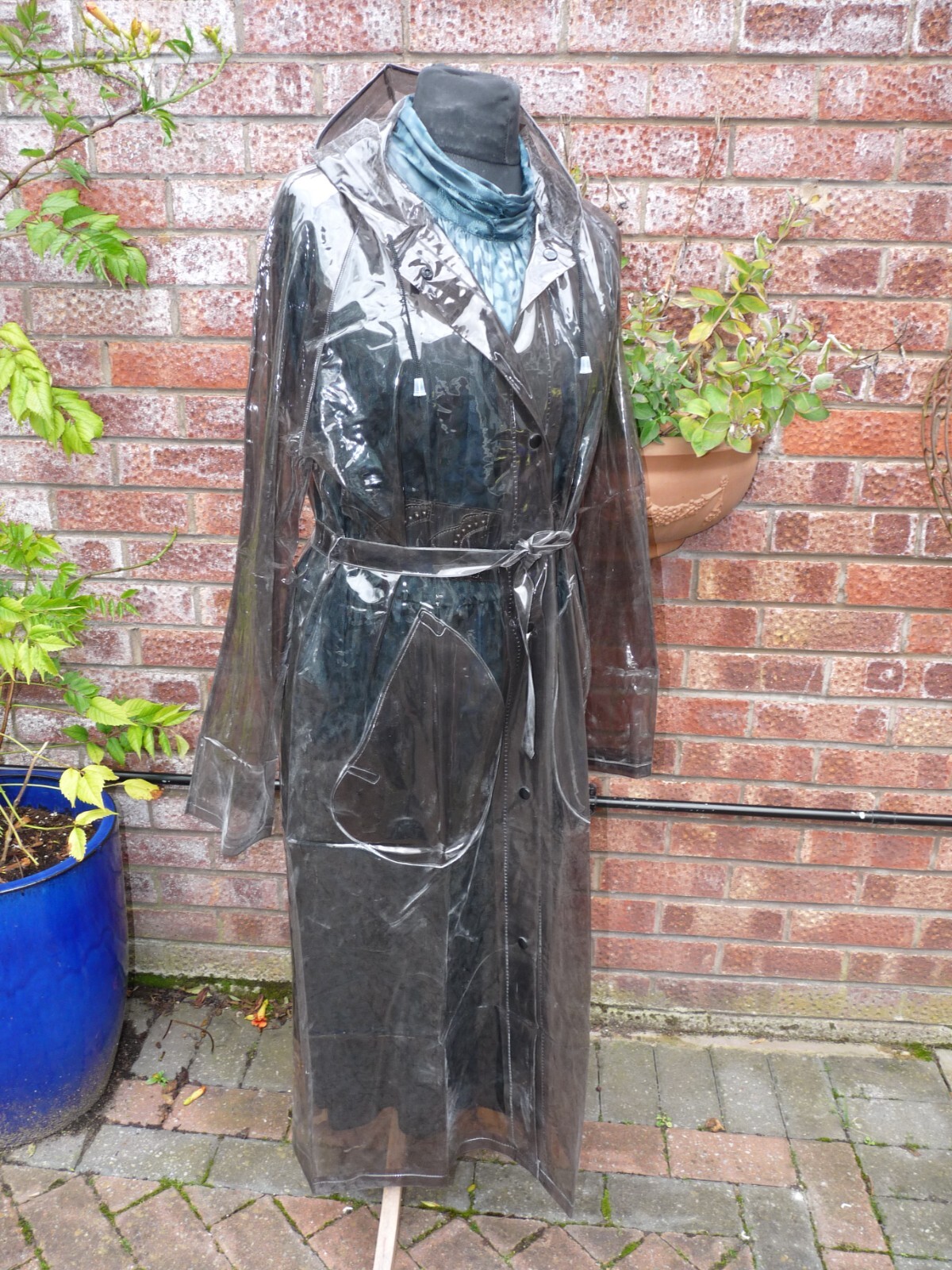 shiny trans smoke pvc raincoat with hood + belt M fetish, TV fit fabby