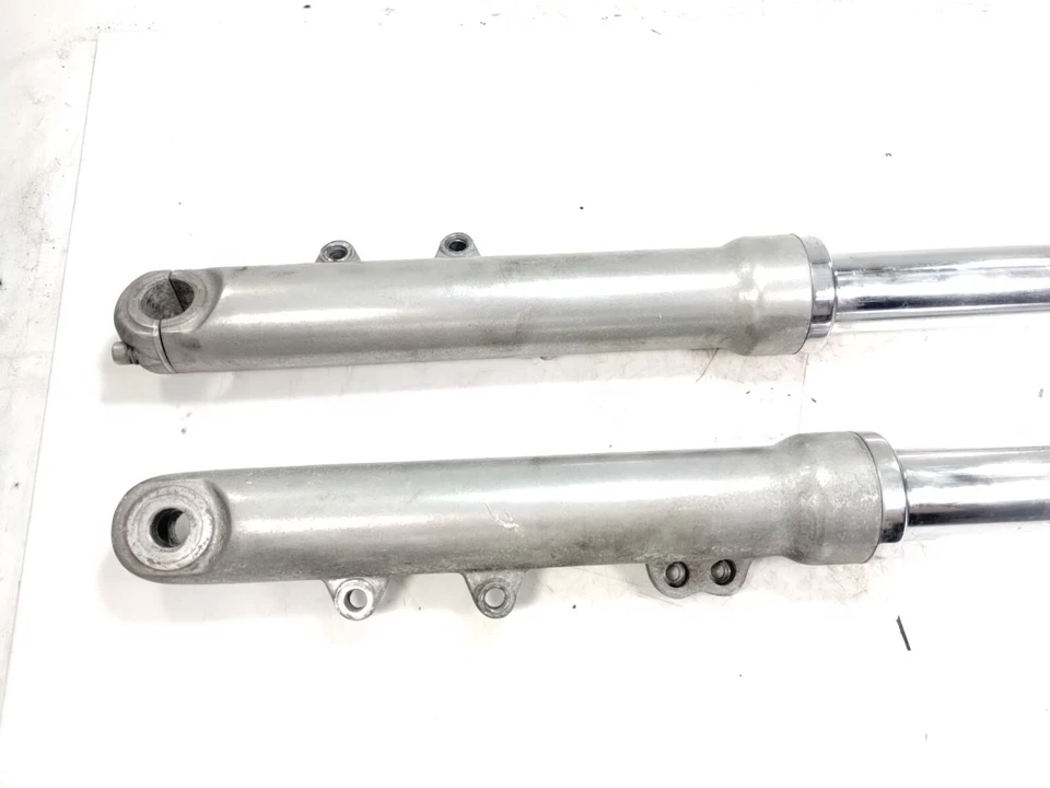 2003 Harley Davidson Vrod VRSCAW suspensão dianteira garfo reto esquerda e direita - Imagem 3 de 4