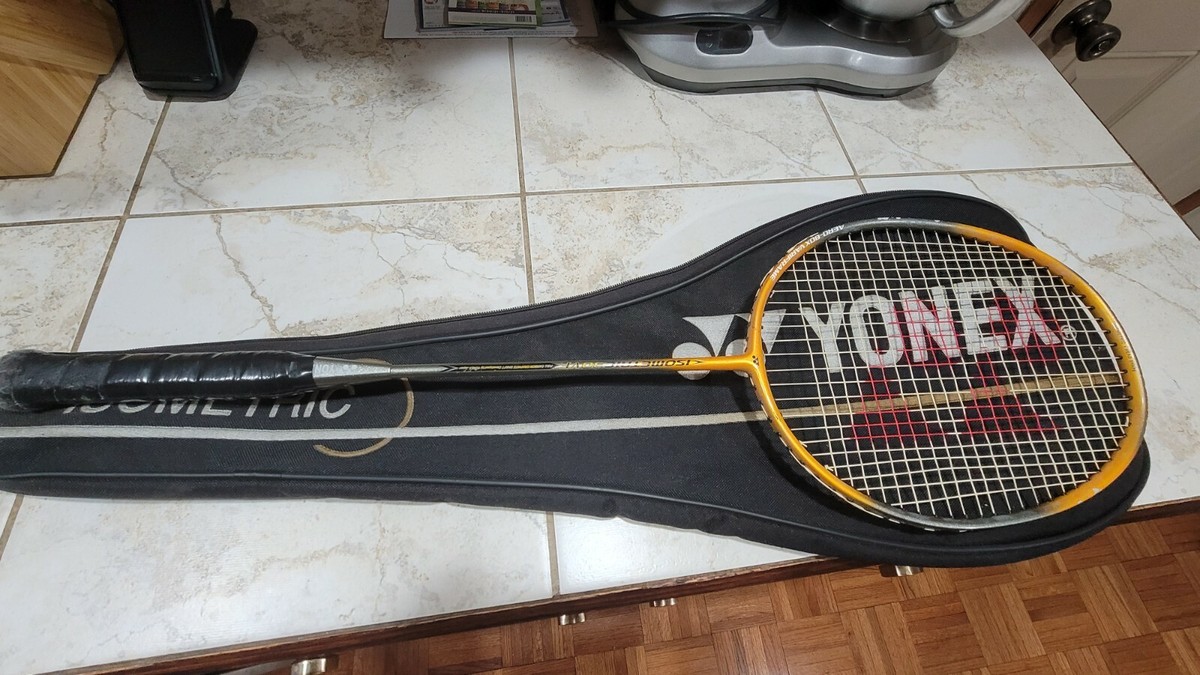 Yonex Isometric 30 VF Badminton Racket full carbon graphite shaft