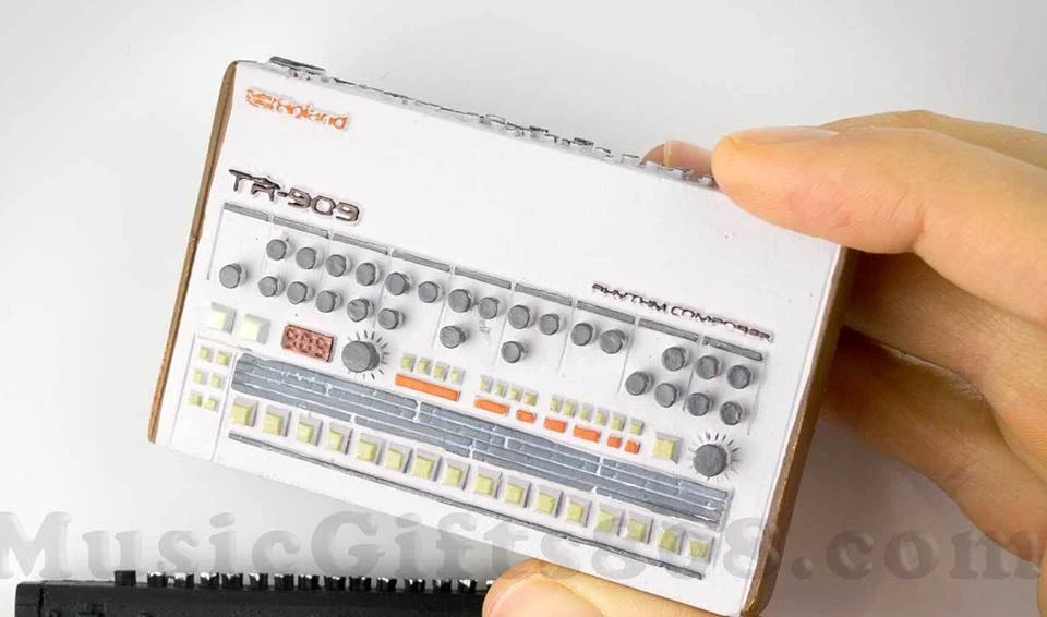 Roland tr 909 ebay deals