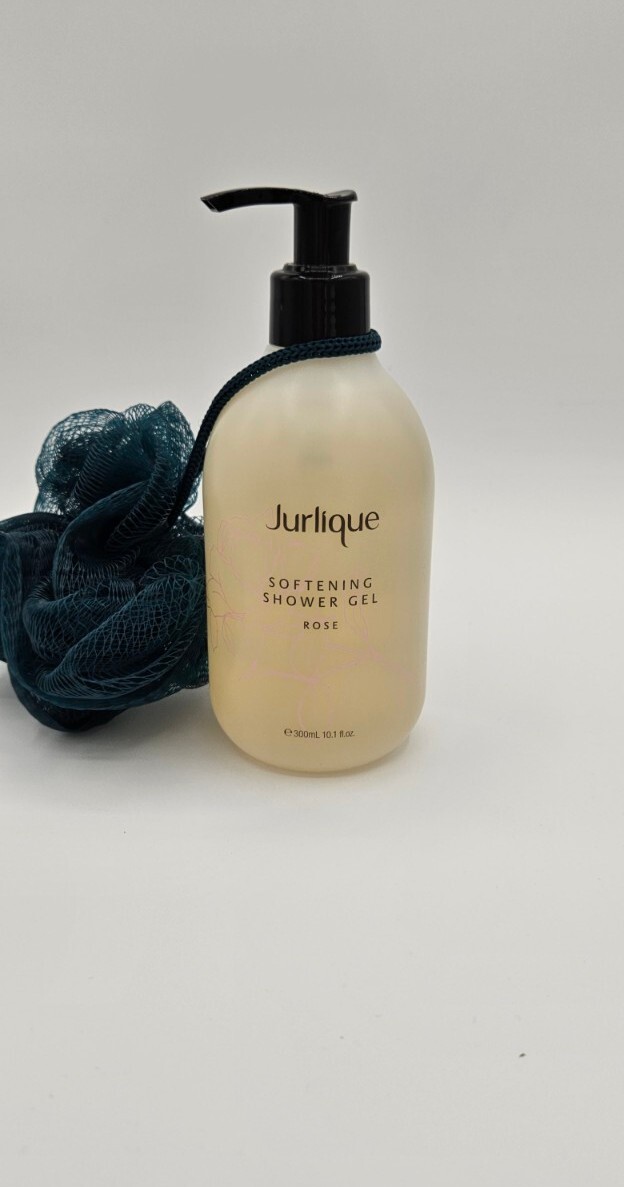 Gel douche adoucissant rose JURLIQUE et lotion pour le corps avec bain