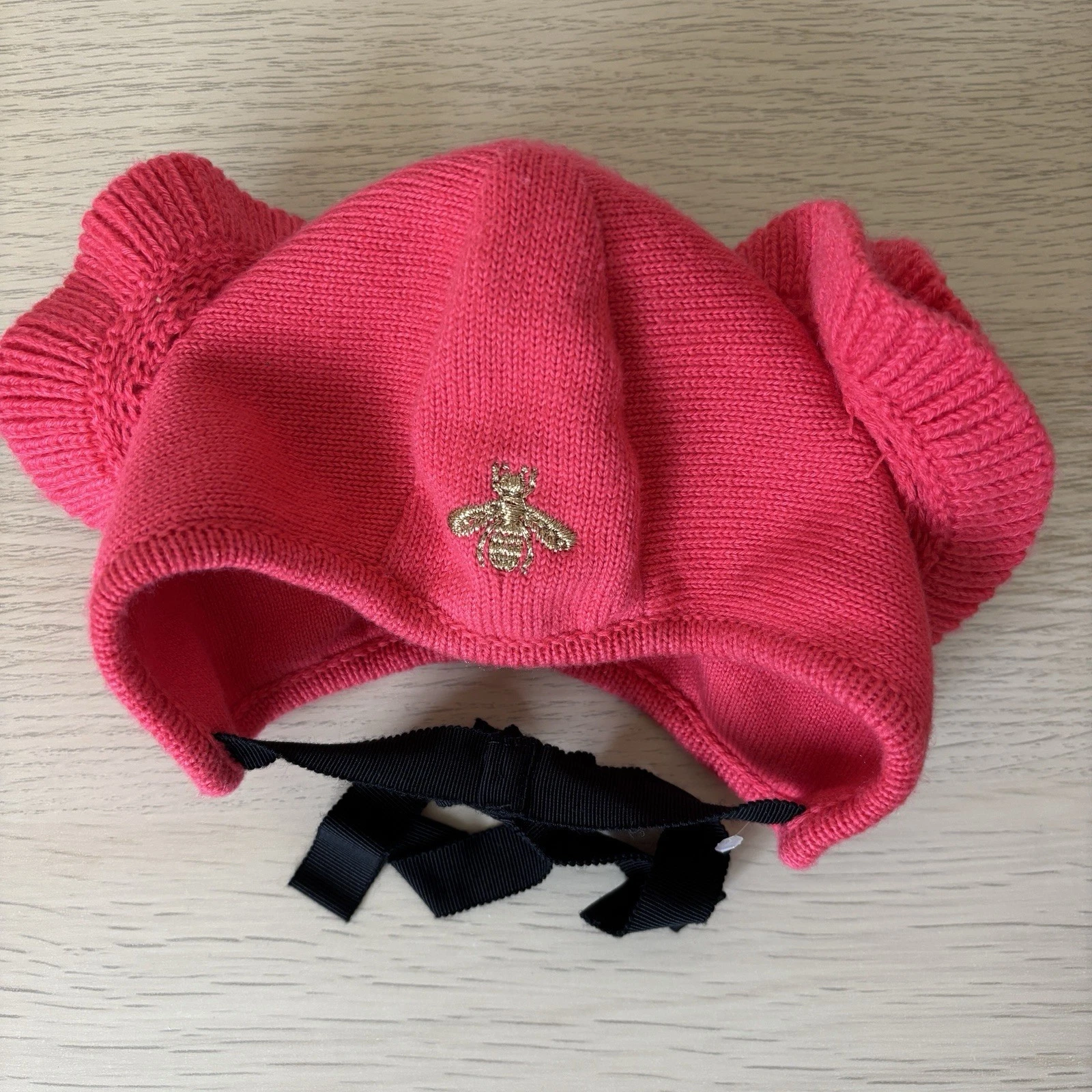 NWOT Gucci Pink Knit Beanie Baby Hat with Gold Bee Embroidery
