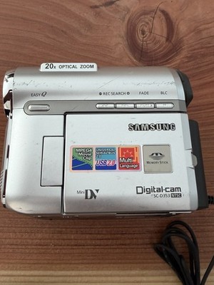 Samsung SC-D353 Digital Cam 20X Zoom-might need new battery, pwers on w/charger