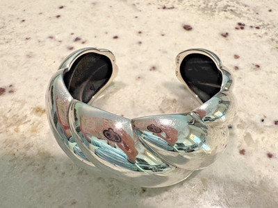 David Yurman Sterling Silver Wide Sculpted Cable Cuff Bracelet size medium
