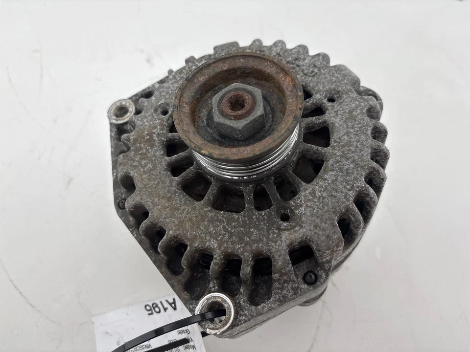 Chevrolet Silverado 1500 2005-2007 alternador de 4,3 L 145 amperios OEM Foto 2 de 4