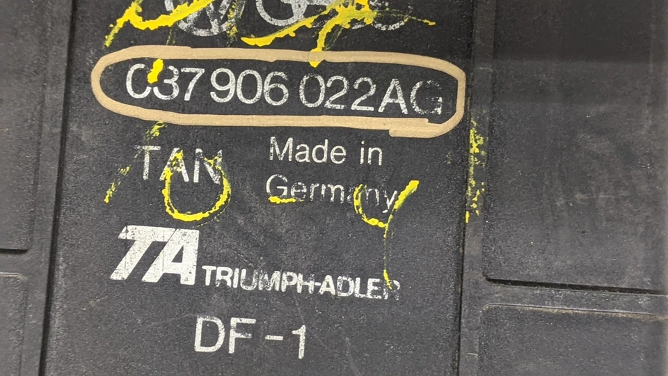 1988-1992 VW Jetta Engine Computer Control Module OEM 037 906 022 AG ECM ECU - Image 2 of 2