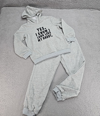 Two-Piece Kids Size 7-8 Year Gray Sweatsuit Graphic Hoodie (YES I Know I Look..)
