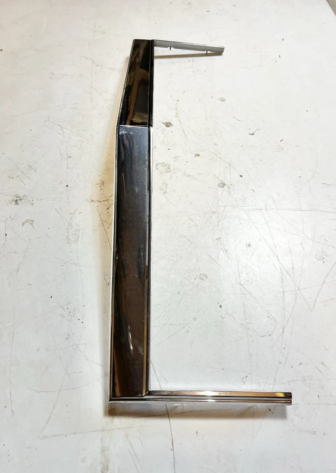 1980-92 CADILLAC RWD DEVILLE FLEETWOOD BROUGHAM CHROME GRILLE BEZEL NOS GM - Image 4 of 4