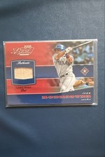 2002 Playoff Piece of the Game - Materials Ivan Rodriguez #POG-30 (MEM) Relic 