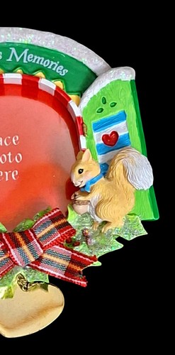 Carlton Cards Christmas Memories 2001 Christmas Memories Photo Frame Squirrels - Picture 6 of 6