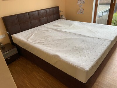 Hochwertiges Wasserbett, Größe 2x2,20m, 5 Jahre alt, für Selbstabholer 