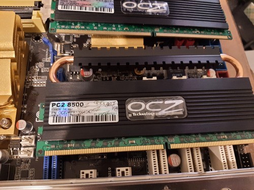 Carte mère ASUS P5Q LGA 775 + Intel Q6600 + 4 Go de RAM "gamer", pour pièces - Photo 6/6