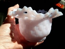 Vintage Fenton Lavender Satin GLOSSY Basket Weave Vase VERY RARE in GLOSSY '73