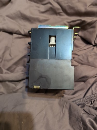Joslyn Clark T77U03A-26 Contactor - Picture 6 of 10