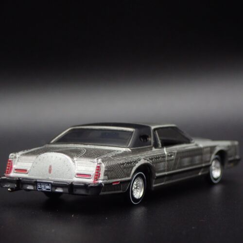 Lincoln Continental Mark V Lowrider 1979 79 escala 1:64 diorama diecast modelo coche - Imagen 7 de 7