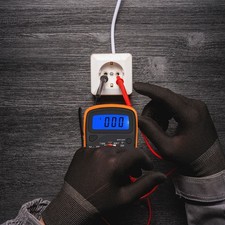 Digital Multimeter LCD AC/DC Spannungsmessgerät Voltmeter Amperemeter Ohmmeter R