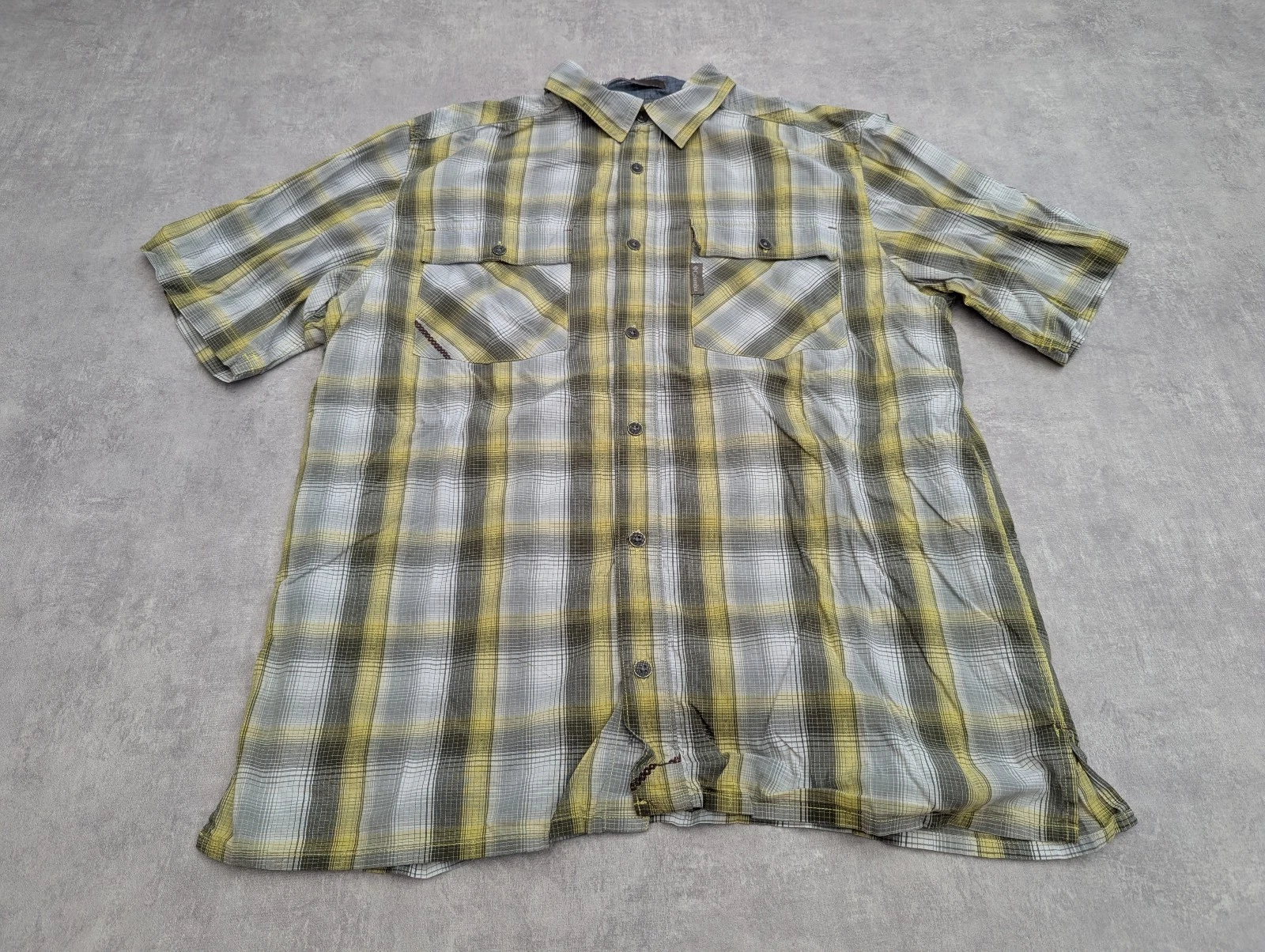 Columbia Shirt Mens L Plaid Check Outdoor Hiking Fishing Gorpcore Utility Retro