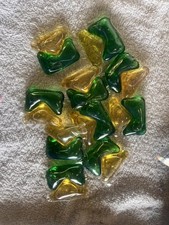 Bulk bag of Grean/Clear Detergent Laundry pods/pacs approx 400 ct