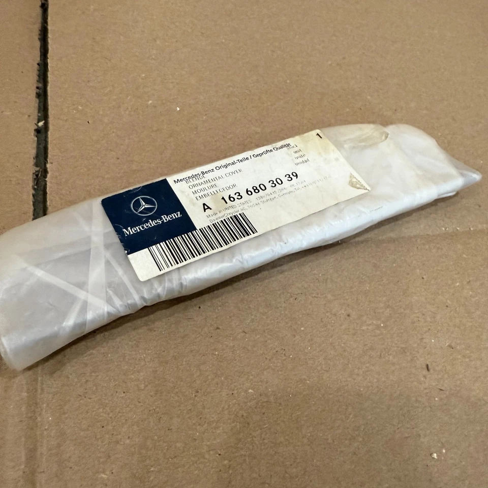 1998 - 2003 Mercedes-Benz ML320 Molding Trim 1636803039 NEW OEM - Image 3 of 4