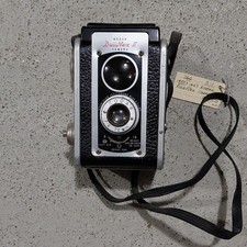 Kodak Duaflex II 620 Box Camera 72mm f/8 Fixed Focus Black/Silver