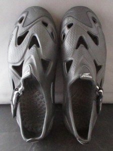 speedo rubber shoes