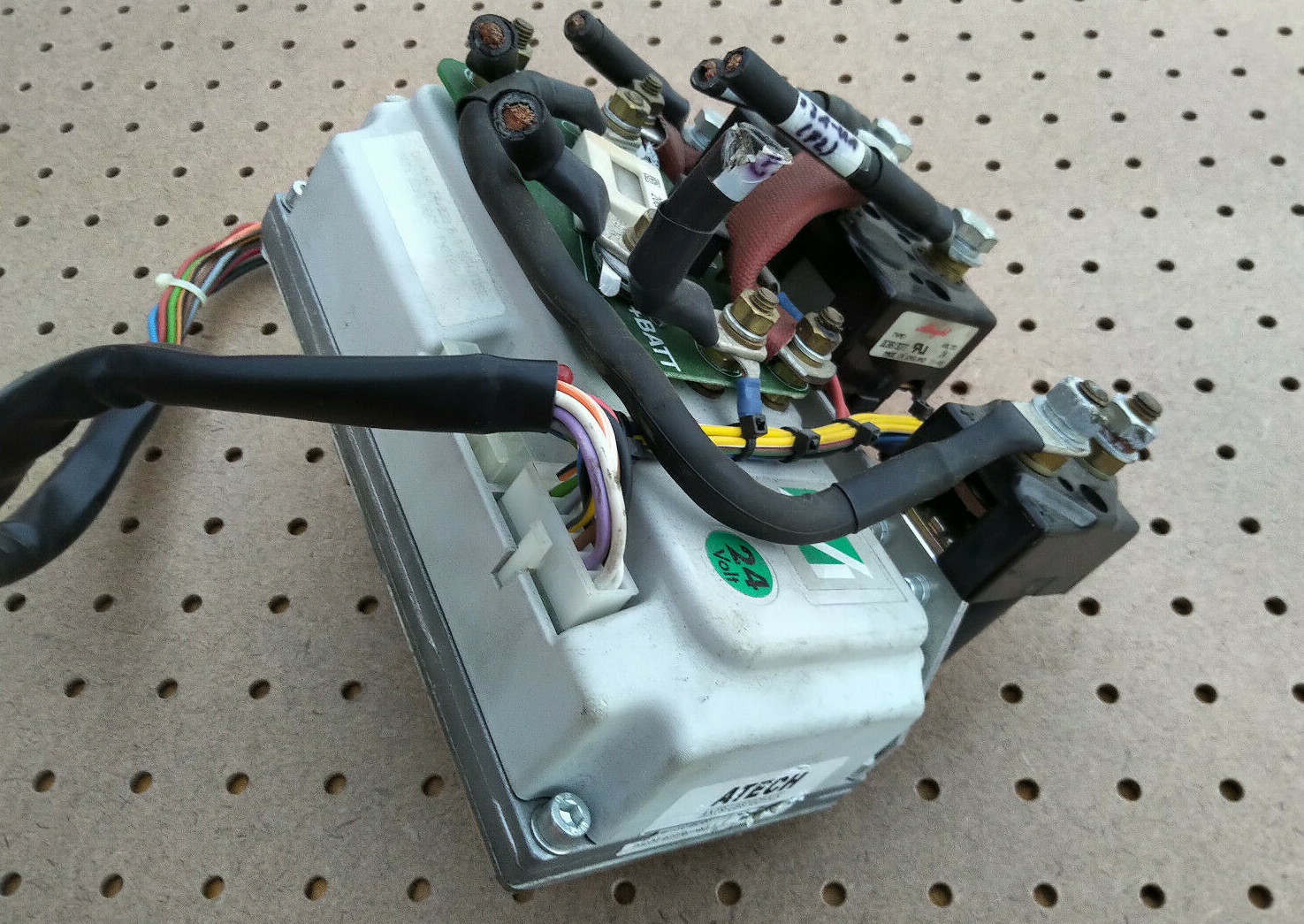 Picture 2 of 6