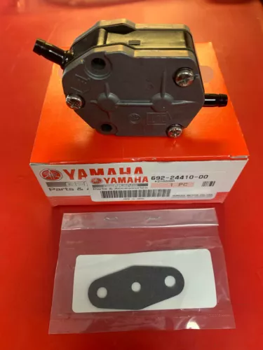 Yamaha 50,70,75,90 HP Outboard Fuel Pump 692-24410-00-00 & Gasket 650-24431-A0