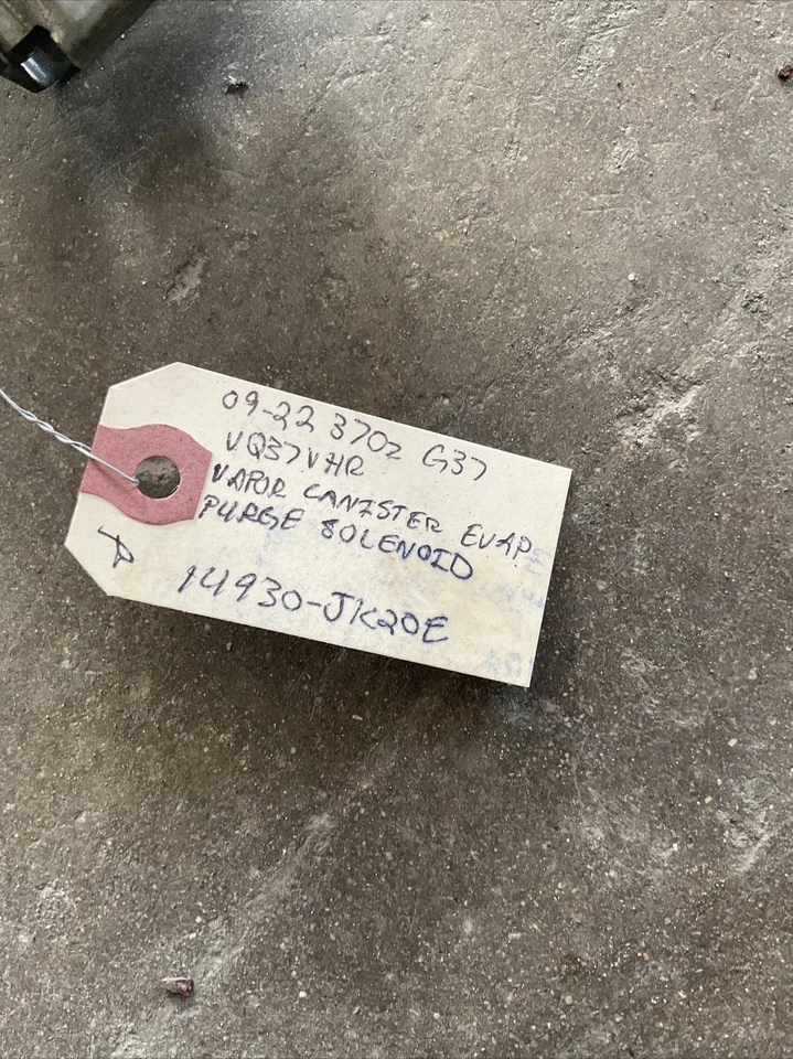 09-22 Nissan 370z Infiniti G37 bote de vapor evap purga solenoide 14930-JK20E Foto 2 de 4