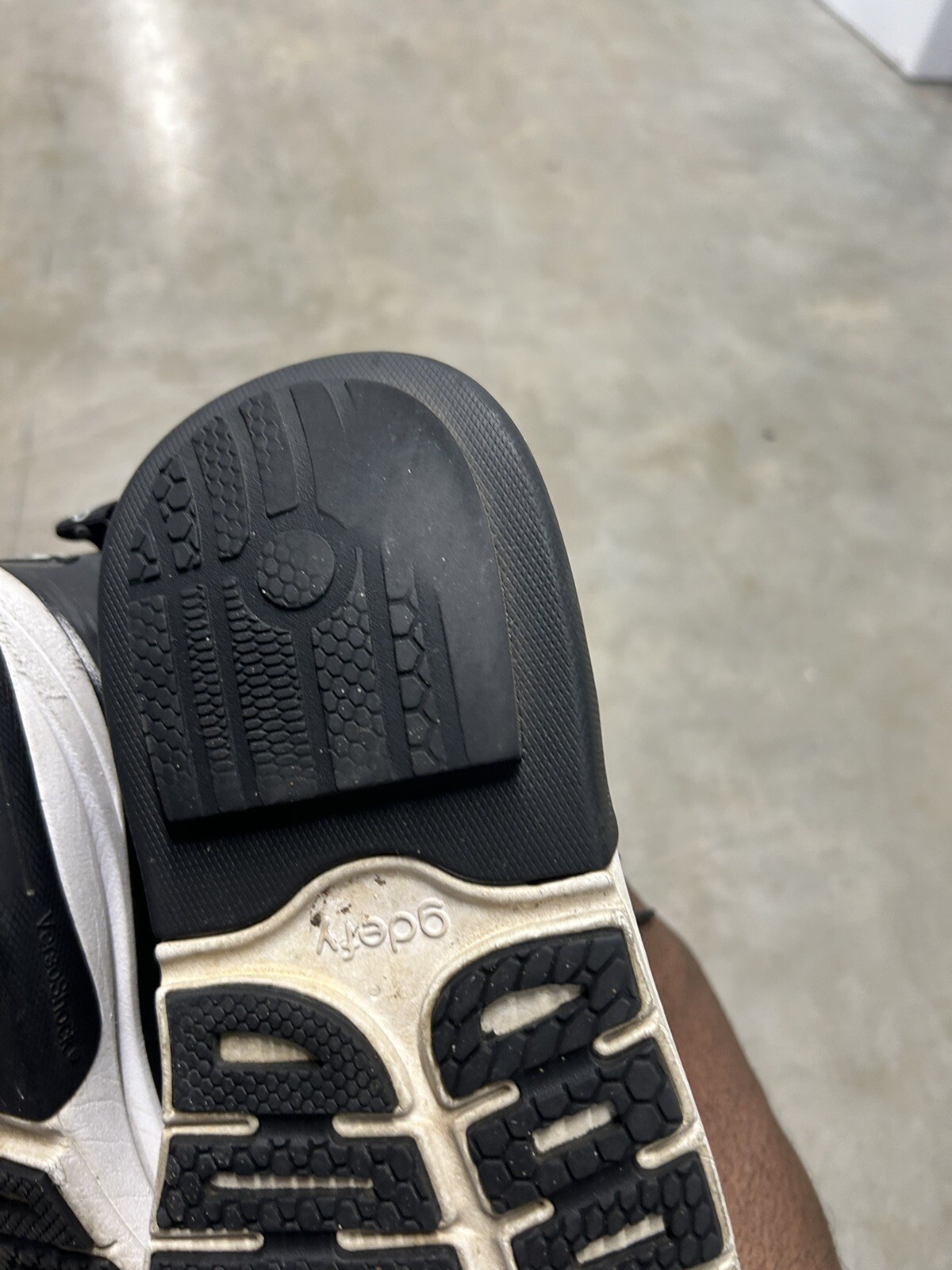 GDEFY Hybrid Ex Gravity Deyfer Walking Running Shoes … Gem