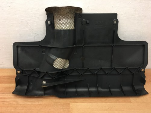 Mercedes  W117 W246 Schutz Hinterachse Abdeckung Verkleidung A2463520391