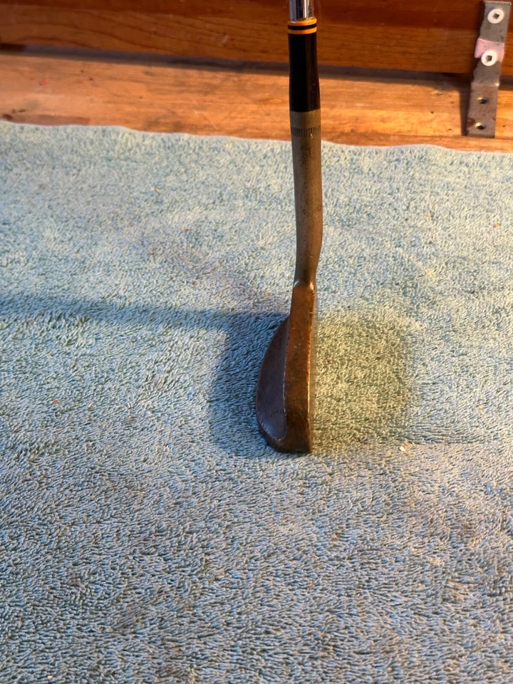 Brass Putter "The Hawke" 35" Right-handed Shot Steel Shaft - Image 3 of 4