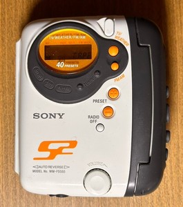 。*。様 SONY/ウォークマン2/STEREO CASSETTE PLAYER Sony Walkman II WM-2 Silver Portable Cassette Player With Belt Clip Ho