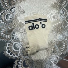 alo Unisex Half Crew Socks White M Breathable Cotton Blend Casual