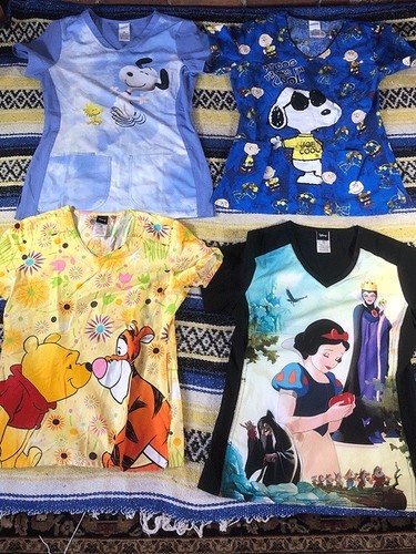 Peanuts SNOOPY Disney SNOW WHITE, POOH BEAR, TIGGER 4 Pcs Scrubs Tops Lot XS XXS