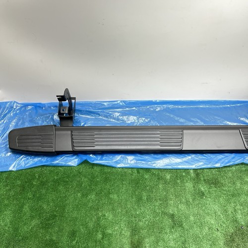 2019-2023 Chevy Silverado 1500 GMC Sierra 1500 Running Board Step RH 84676694 - Picture 2 of 10